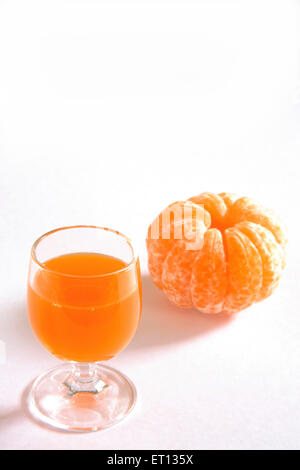 Boisson aux Fruits Jus d'orange ; santara ; Inde ; Banque D'Images