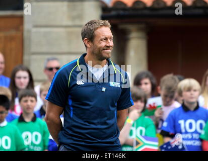 Twickenham, London, UK. 10 Juin, 2015. Les gagnants de la Coupe du Monde de Rugby 2003 Jonny Wilkinson ressemble sur lors du lancement de la Coupe du Monde de Rugby à Twickenham Stadium Tour du Trophée . Credit : Action Plus Sport/Alamy Live News Banque D'Images