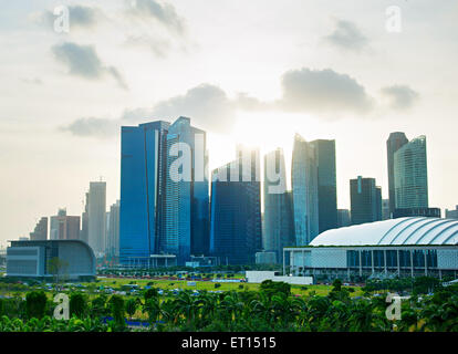 Centre-ville de Singapour. Vue du jardin par la baie. Banque D'Images