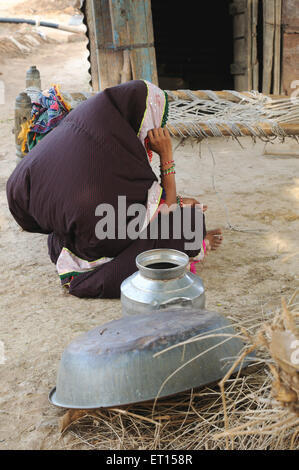 Femme rurale, Kutch, Gujarat, Inde Banque D'Images