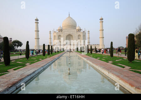 Taj Mahal à Agra, Uttar Pradesh ; Inde ; Banque D'Images