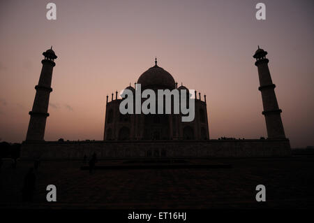 Taj Mahal à Agra, Uttar Pradesh ; Inde ; Banque D'Images