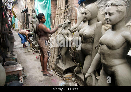 Ce sculpteur ganesha statue Durga Puja Calcutta Bengale Ouest Inde Asie Banque D'Images