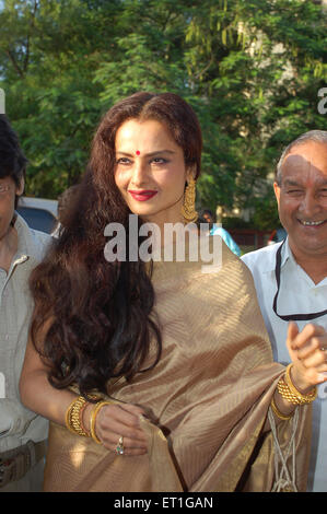L'actrice du film Hindi Bollywood indien Rekha ; Inde NOMR Banque D'Images