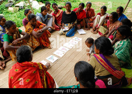 L'accouchement ; éducation ; Chakradharpur Jharkhand en Inde ; PAS DE MR Banque D'Images