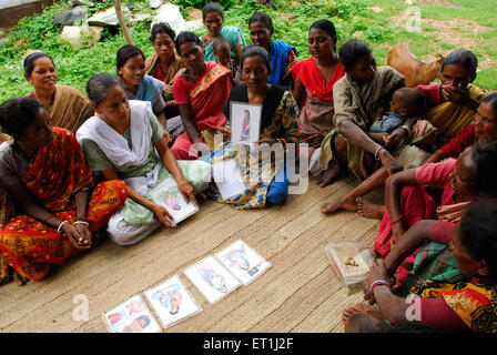 L'accouchement ; éducation ; Chakradharpur Jharkhand en Inde ; PAS DE MR Banque D'Images