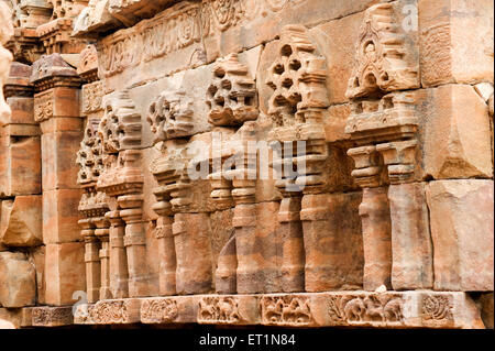 Mur sculpté d'kashivishvanatha Patadkal au temple ; ; ; Inde Karnataka Bagalkot Banque D'Images