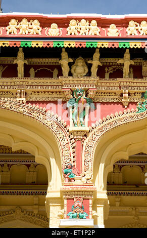 Palais Thirumalai Nayak, Palais Thirumalai Nayakkar, architecture dravidienne, Madurai, Tamil Nadu,Inde Banque D'Images