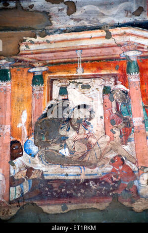 Les peintures murales sur les murs de grottes d'Ajanta Aurangabad Maharashtra Inde Banque D'Images