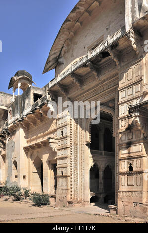 La porte de l'éléphant de chhatra mahal bundi palace rajasthan Inde Asie Banque D'Images