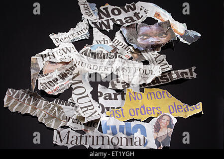 Journaux titres collage Banque D'Images