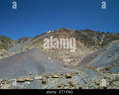 Collines ; Tingmosgang ; Leh ; Ladakh ; Cachemire ; Jammu-et-Cachemire ; territoire de l'Union ; UT ; Inde ; Asie Banque D'Images