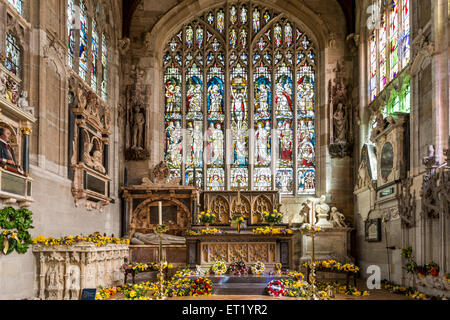 Le choeur de l'église Holy Trinity à Stratford-upon-Avon est le lieu de sépulture de William Shakespeare Banque D'Images
