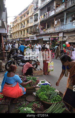 Parekh chawl logement urbain de masse ; bâtiment ; lane Sadashiv Charni Road ; Bombay Mumbai Maharashtra ; Inde ; Banque D'Images