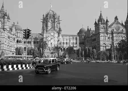 La gare Chhatrapati Shivaji Mumbai Maharashtra Inde Asie Dec 2011 Banque D'Images