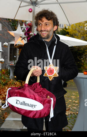 19e congrès annuel de Noël BMW Concert de charité à St. Michaels Kirche Eglise. Avec : Jonas Kaufmann Où : Munich, Allemagne Quand : 06 Déc 2014 Crédit : Franco Gulotta/WENN.com Banque D'Images