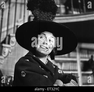 Anne Rogers Comme Eliza Doolittle dans 'My Fair Lady'. Anne Rogers est né à Liverpool, et est une actrice, danseuse et chanteuse. 4 août 1959. Banque D'Images