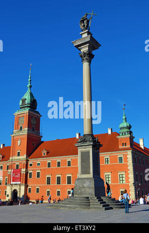 Place du château avec Sigismond (Zygmund's) colonne et le Château Royal de Varsovie, Pologne Banque D'Images
