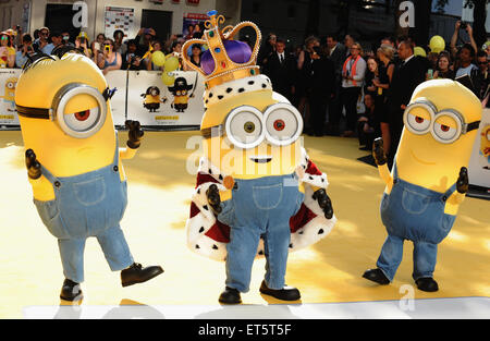 London, UK, UK. 11 Juin, 2015. Atmosphère à la première mondiale de ''Minions'' 3D à Odéon Leciester Square. Credit : Ferdaus Shamim/ZUMA/Alamy Fil Live News Banque D'Images