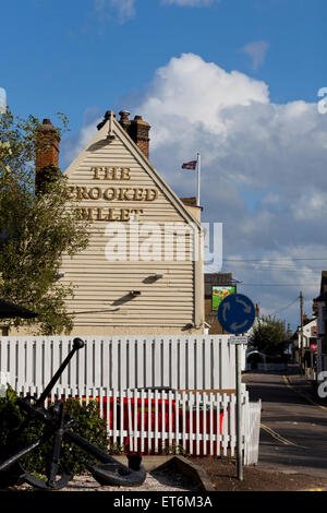 The Crooked Billet Pub à la fin de l'ancien Leigh High Street, Leigh-On-Sea Essex Banque D'Images