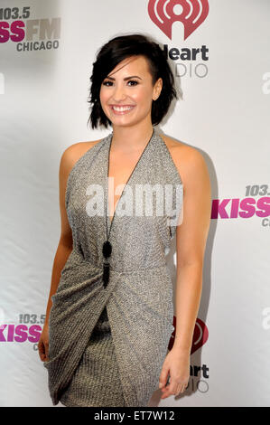 1035 KISS FM's Jingle Ball - Arrivées avec Demi Lovato : où : Rosemont, Illinois, United States Quand : 18 Déc 2014 Crédit : C.M. Wiggins/WENN.com Banque D'Images