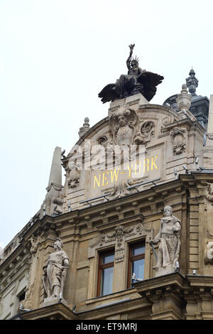 Détails de façade de New York cafe Budapest Hongrie Banque D'Images