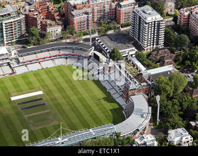 Vue aérienne du Lords Cricket Ground pavilion, St John's Wood, Londres, UK Banque D'Images