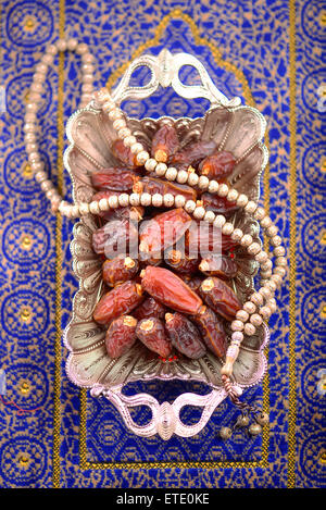 Dates - un fruit important dans la culture musulmane durant la saison de fête. Banque D'Images