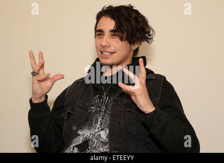 Playbill séance photo et interview avec 'Poisson dans l' acteur Jake Cannavale, tenue à nouveau 42e Rue Studios. Avec : Jake Cannavale Où : New York City, New York, United States Quand : 03 Mar 2015 Crédit : Joseph Marzullo/WENN.com Banque D'Images