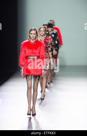 Madrid Fashion Week Automne/Hiver 2015/16 - Maria Escote - Podium Où : Madrid, Espagne Quand : 10 Mar 2015 Crédit : Oscar Gonzalez/WENN.com Banque D'Images