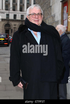 Le Service d'action de grâce pour la vie de Lynda Bellingham Pattemore OBE à Saint Stephens Walbrook Christopher Biggins' : où : London, Royaume-Uni Quand : 11 Mar 2015 Source : WENN.com Banque D'Images