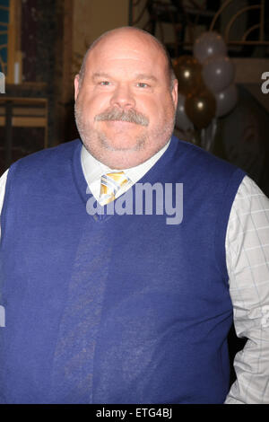 Disney Channel's 'Jessie' fête ses 100 épisodes mettant en vedette : Kevin Chamberlin Où : Los Angeles, California, United States Quand : 12 Mar 2015 Crédit : Nicky Nelson/WENN.com Banque D'Images