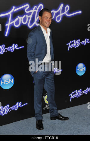 LOS ANGELES, CA - 3 octobre 2011 : Patrick John Flueger au Los Angeles première de son nouveau film 'Footloose' au Regency Village Theatre, Westwood, CA. 3 octobre 2011, Los Angeles, CA Banque D'Images