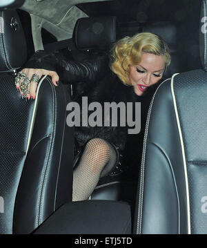 Laissant célébrités Mert et Marcus Maison de l'amour Partie à Annabel's discothèque comprend : Madonna Où : Londres, Royaume-Uni Quand : 27 février 2015 Source : WENN.com Banque D'Images