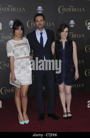 Los Angeles premiere du Disney's 'Cinderella' au El Capitan Theatre - Arrivées en vedette : Chloe Bennett, Brett Dalton, Elizabeth Henstridge Où : Los Angeles, California, United States Quand : 01 mars 2015 : Crédit/WENN.com Apega Banque D'Images