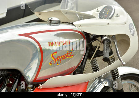 Moteur-roue de course historiques. Classic Racing Moto Club CRMC - vélo classique réunion de courses.. Le circuit de Croft 2016 Darlington Banque D'Images