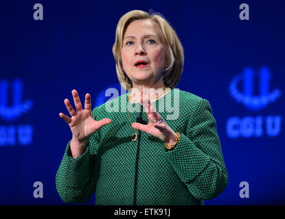 La Clinton Global Initiative University - Fast Forward : Accélérer les possibilités pour tous les détenus à la BankUnited Center avec : Hillary Clinton Où : Coral Gables, Florida, United States Quand : 07 mars 2015 : Crédit Photographie/WENN.com JLN Banque D'Images