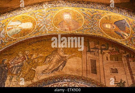 Intérieur de l'église du Saint Sauveur à Chora (Kariye camii) à Istanbul. Travail terminé par mosaïque artiste inconnu entre Banque D'Images