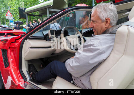 Turin, Italie. 14 Juin, 2015. L'intérieur de la 'prototype' Brivido conçu par Giugiaro Crédit : Edoardo Nicolino/Alamy Live News Banque D'Images