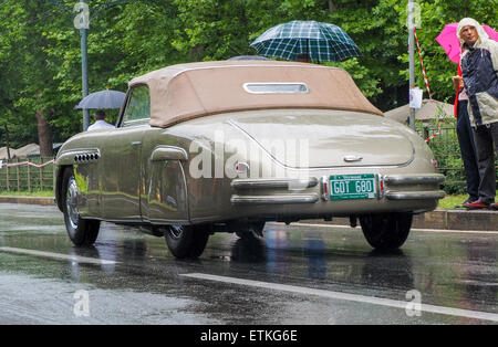 Turin, Italie. 14 Juin, 2015. L'Alfa Romeo 2500 Speciale pendant la Parco Valentino Gran Premio de Turin Crédit : Edoardo Nicolino/Alamy Live News Banque D'Images