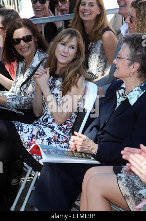 La cérémonie honorant Ed Harris avec une étoile sur le Hollywood Walk of Fame avec : Holly Hunter Où : Hollywood, California, United States Quand : 13 mars 2015 Credit : FayesVision/WENN.com Banque D'Images