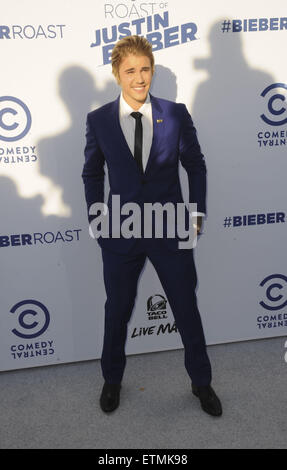 Assister à des célébrités de Comedy Central Roast de Justin Bieber à Studios Sony à Culver City - Arrivées avec : Justin Bieber Où : Los Angeles, California, United States Quand : 15 mars 2015 : Crédit/WENN.com Apega Banque D'Images