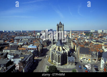 BEL, Belgique, Gand, vue depuis le beffroi de l'église St Niklaas. BEL, Belgique, Gand, Blick vom Belfried Niklaa zur St. Banque D'Images