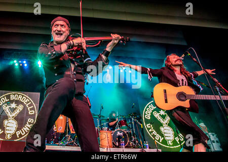 11 juin 2015 - Rochester Hills, Michigan, États-Unis - Gogol Bordello effectuant au Meadow Brook Music Festival à Rochester Hills, MI le 11 juin 2015 (Crédit Image : © Marc Nader/Zuma sur le fil) Banque D'Images