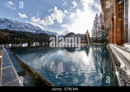 Château d'Elmau (Schloss Elmau) 'Retreat', vue extérieure Banque D'Images