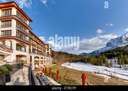 Château d'Elmau (Schloss Elmau) 'Retreat', vue extérieure Banque D'Images