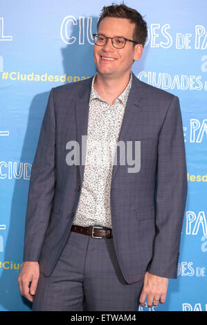 Madrid, Espagne. 15 Juin, 2015. L'auteur américaine John Green s'occupe du photocall pour le film 'Paper Towns' ('Ciudades de Papel") à l'Hôtel Villa Magna de Madrid, Espagne. Dpa : Crédit photo alliance/Alamy Live News Banque D'Images