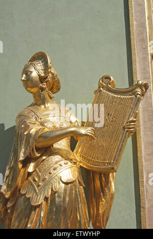 Sculptures dorées, Chines House, Potsdam Sanssouci Banque D'Images