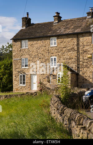 Royaume-uni, Angleterre, Derbyshire, Eyam, trois étages en rangée inférieure Burch cottages Banque D'Images