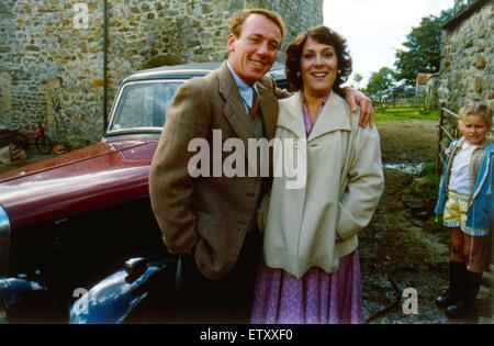 'Toutes les créatures grandes et petites' acteurs Lynda Bellingham et Christopher Timothy. Janvier 1988. Banque D'Images